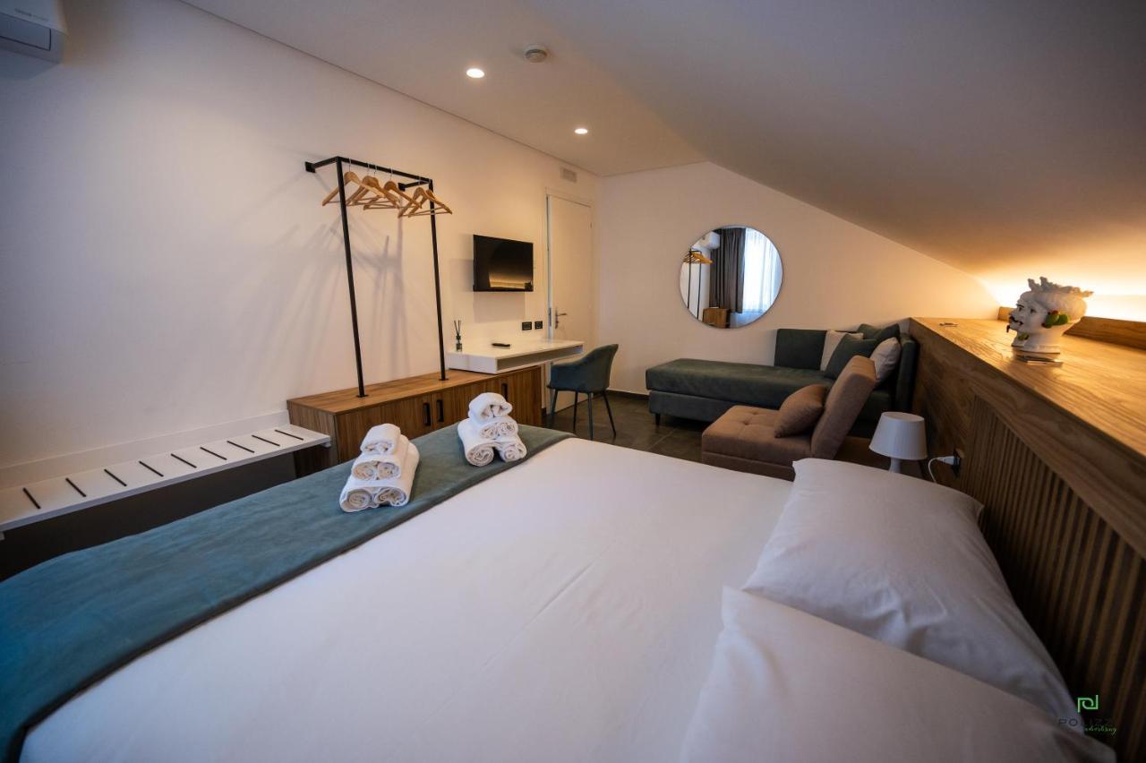 New River Hotel Borgetto Екстериор снимка