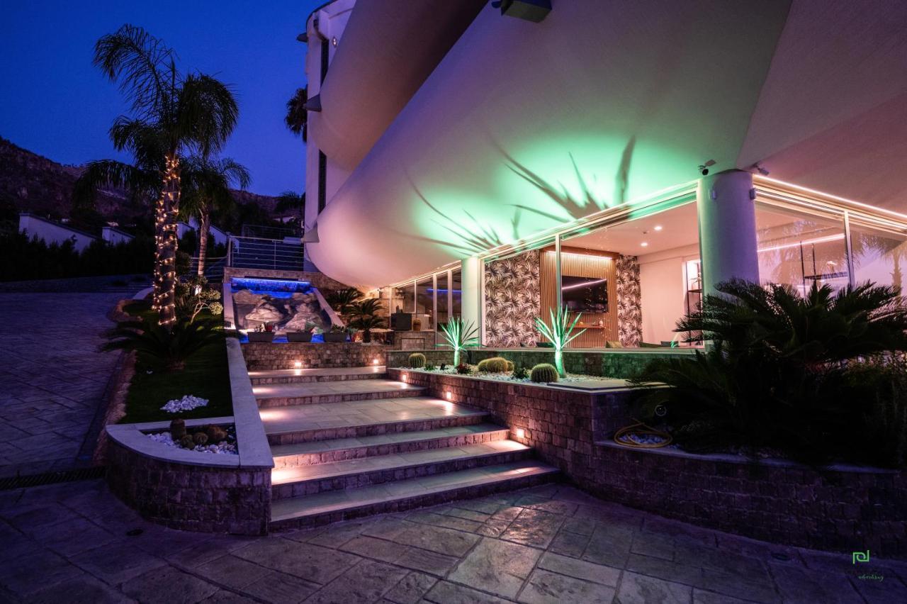 New River Hotel Borgetto Екстериор снимка