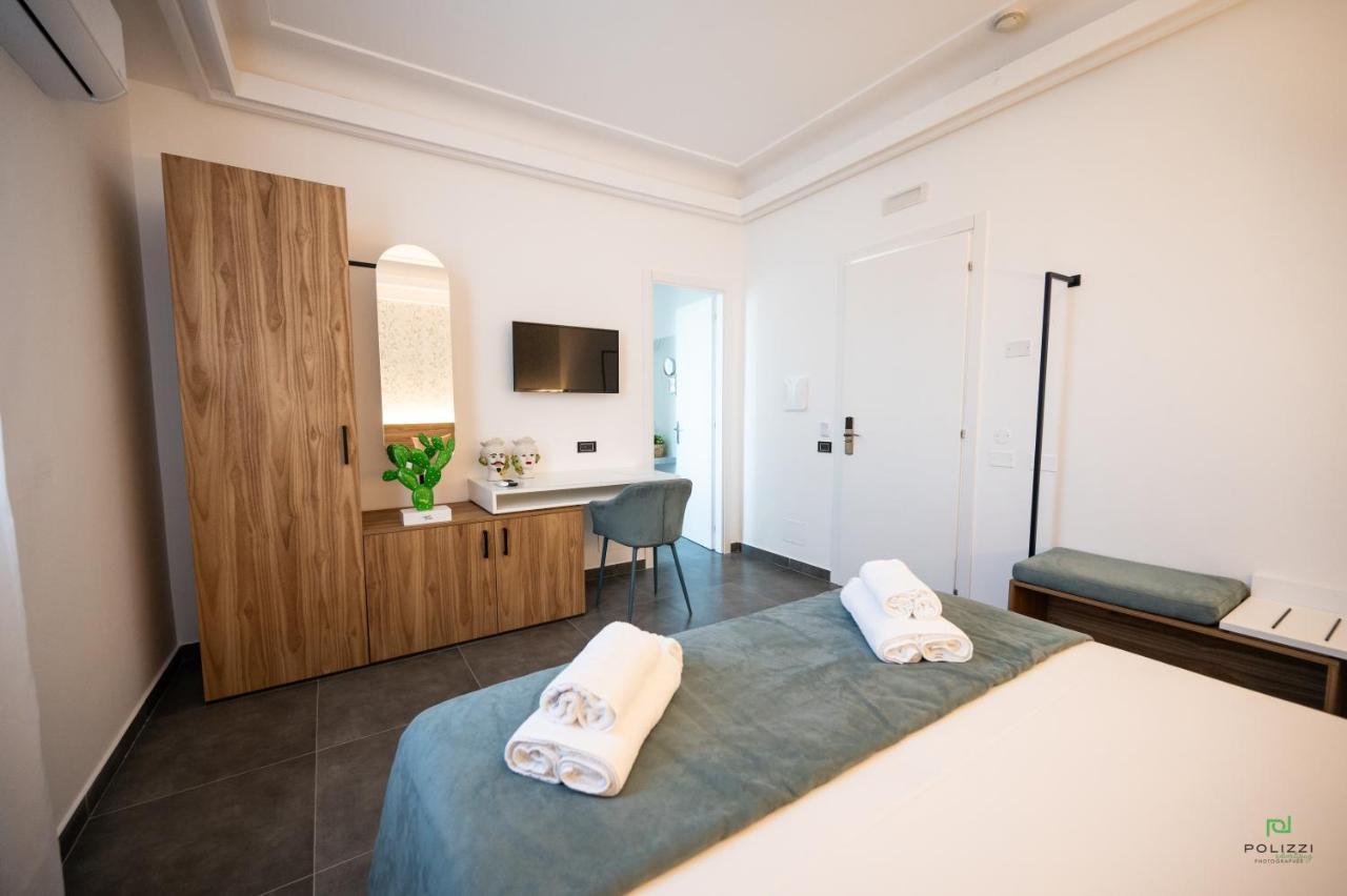 New River Hotel Borgetto Екстериор снимка