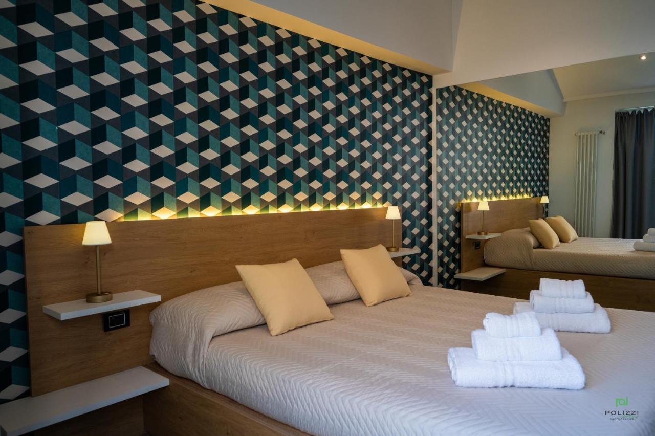 New River Hotel Borgetto Екстериор снимка